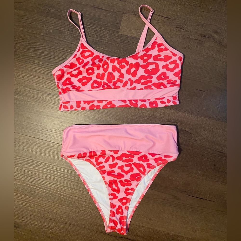 New Medium pink leopard, high waisted bikini